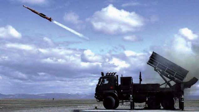 Hisar Fzeleri; askeri s, liman, tesis ve birliklerin hava tehditlerinden korunmas amac ile sabit ve dner kanatl uaklara, seyir fzelerine, havadan karaya atlan fzelere ve insansz hava aralarna kar HSAR-A 10 +km, HSAR-O 16 +km menzil aralklarnda kullanlan hava savunma fzeleridir.                 