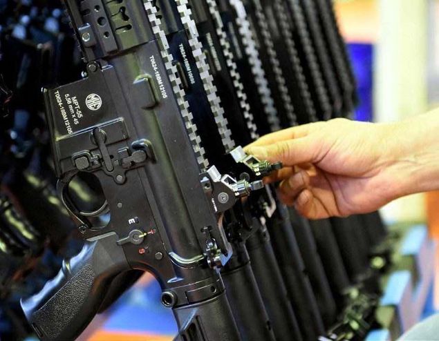 FT TARAFLI EMNYET MANDALI   <br><br>  Yar otomatik ve tam otomatik olmak zere iki at moduyla alabilen MPT-55'in etkili menzili 400, maksimum menzili ise 3 bin 600 metre.                          