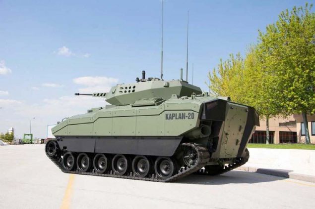 KAPLAN, balistik malzemelerden, balistik kaynak teknii ile birletirilerek imal edilir.  <br><br>  Gvde; su szdrmaz olup, kapaklar ve tapalar su szdrmaz contaldr.   <br><br>  G grubu kabini ile geniletilmi src blmesi aracn n ksmnda yer alrken; nianc ve komutan mahalleri aracn orta ksmda bulunur.              