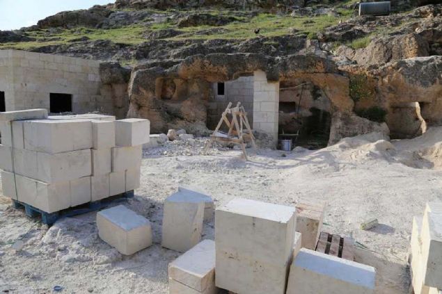 Tefriatnn yaplmasyla umuyoruz ki yaz ortas gibi butik maara otelimizi hizmete sunacaz. 