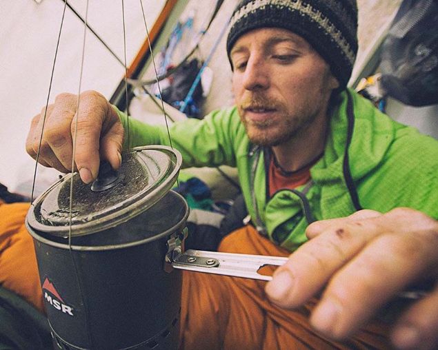 19 gn boyunca uuruma adr kurarak dinlendiler.     