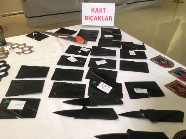 Segin, adliyenin bykl dolaysyla personel, avukat ve vatandalarn rahat ve beklemeden giri yapabilmesi amacyla 4 nizamiye girii, 3 ayr blokta ise 11 giri kaps bulunduunu, adliyenin gvenliini salamak amacyla da 340 gvenlik grevlisinin altn kaydetti.  