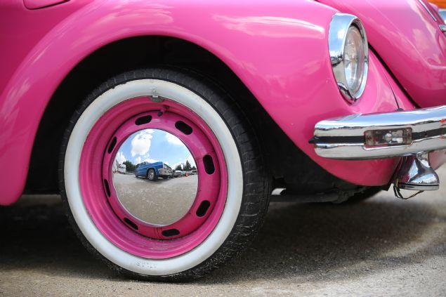 Arlkl olarak Amerikan ve Alman klasiklerinin bulunduu sergide Chevrolet Camaro en ok ilgiyi gren ara oldu.  