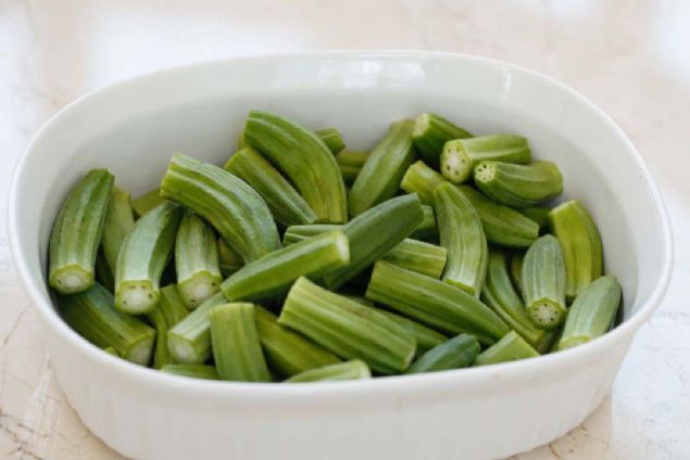 BAMYA TOHUMU KR TARF  <br><br>  Hazrlan:  <br>  9 -10 adet bamya tohumunu toz haline getirin.  <br>  1 yemek ka bal ve 1 tatl ka zeytinya ile kartrn ve macun kvam almasn salayn.   <br>  Karmdan her gn 1 ay ka tketebilirsiniz. 