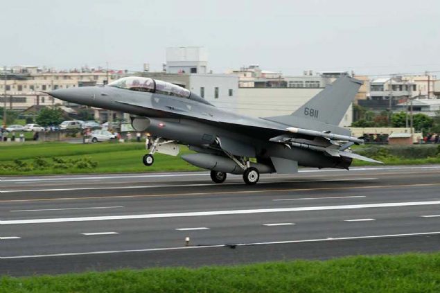 Tayvan'n savunmasna destek veren ABD, her yl milyarlarca dolarlk silah satyor.  