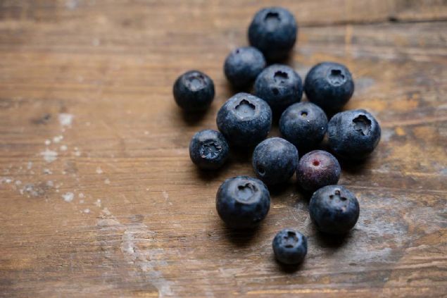 YABAN MERSN  <br><br>  Yaban mersini ieriindeki antioksidan maddeler ve C vitaminleriyle hem stresle savar hem de kalbinizi hastalklardan korur...           