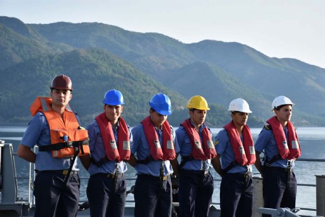 18 LKE VE ULUSLARARASI KURULUTAN 34 GZLEMC KATILDI  <br><br>  NATO lkeleri arasnda Trkiye'nin gerekletirdii en byk denizalt kurtarma tatbikat olan Kurtaran 2019'a ABD, Azerbaycan, Banglade, Brezilya, Bulgaristan, Cezayir, Fransa, Grcistan, talya, Kanada, Katar, Kuveyt, Lbnan, Malezya, Pakistan, Portekiz, Romanya, Yunanistan ile Uluslararas Denizalt Ka ve Kurtarma rtibat Ofisi'nden (International Submarine Escaphe and Rescue Liason Office-ISMERLO) toplam 35 gzlemci katlyor. 