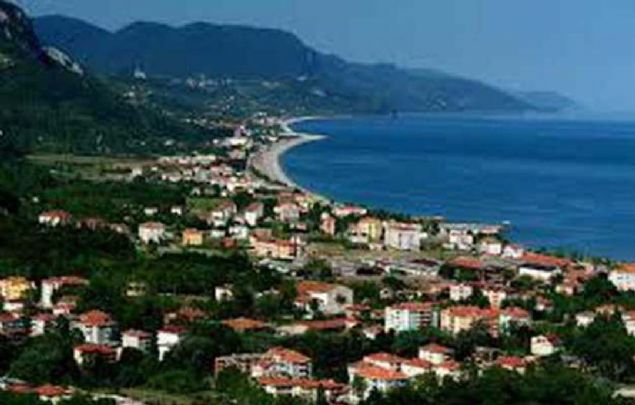 KASTAMONU: ehrin eski ad 'Tumana'dr.   <br><br>  Buraya daha sonra Gas-Gas isimli bir kavim yerleti. te Kastamonu Gas ve Tuman'n birlemesinden meydana gelmitir.             