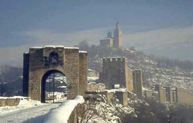 BNGL: Buradaki bir ok gllerden dolay bu isim kendisine verildi.                             