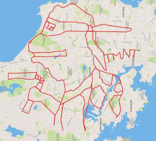 Sanat�n binlerce �ekilde icra edilebildi�inin en b�y�k kan�t� olan GPS Sanat��s� Stephen Lund, bisikletiyle yola ��karak istedi�i GPS �izimlerini elde etmek i�in geziyor.   