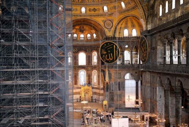 Kuzey duvarnn iskele kurulu blmnde Rlve, restitsyon ve restorasyon projeleri devam ediyor. Sva raspas, tula onarm, duvar salamlatrma almalar yaplp, derz dolgusu almalarna devam ediliyor. Blgede bulunan mozaikler de tekrar elden geiriliyor. 