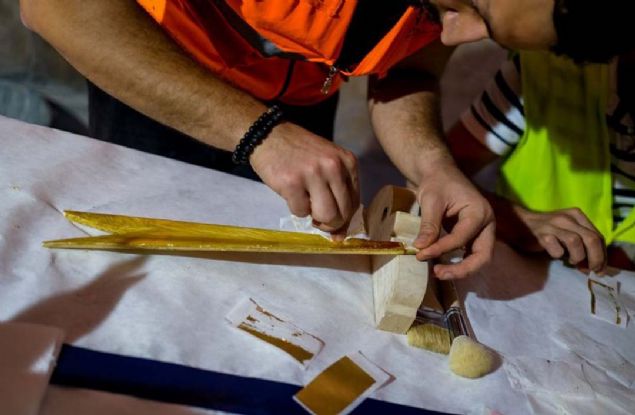 'Ayasofya'y ok seven ve iini akla yapan' dev ekip on yllarca srmesi beklenen almalarda Ayasofya'y doann ve zamann ypratc etkilerinden korumann yan sra, ziyaretileri deprem ve yangn riski gibi felaketlerden korumak iin de almalar yrtlyor.            