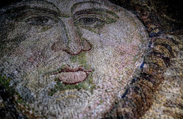 Deprem ve yer alt sularnda korunmak gibi. Ayasofya'nn altondaki tneller Rlve ve Antlar mdrl ile birlikte bir alma yrtyoruz. Tnellere ve tonozlu yaplarn altna gireceiz...     