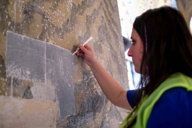 YANGIN NLEM  <br><br>  Fransa'nn simgelerinden Notre Dame Katedrali geen nisan aynda kan yangnda kl olmutu. Korkun olaydan sonra gzeler yenileme almalarnn devam ettii Ayasofya'da tedbirler arttrld. Ayasofya Mzesi Mdr Hayrullah Cengiz, 'Ayasofya mzesinde grevli 40 arkadamz her yl ayrntl olarak yangn eitiminden geiyorlar...    