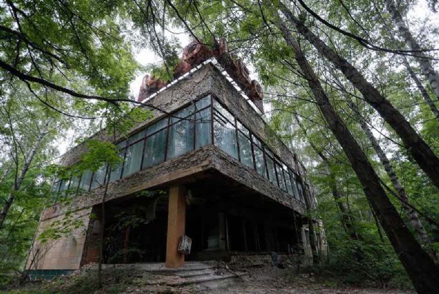 Bu listede Game of Thrones ve Breaking Bad gibi popler diziler srasyla 5. ve 6. srada yer alyor.  