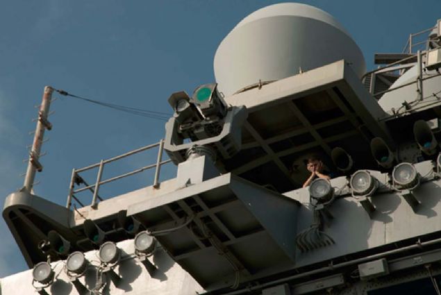 AP, Umman'n dousunda bulunan geminin ran kysna olan mesafesini yaklak 300 kilometre olarak veriyor.     