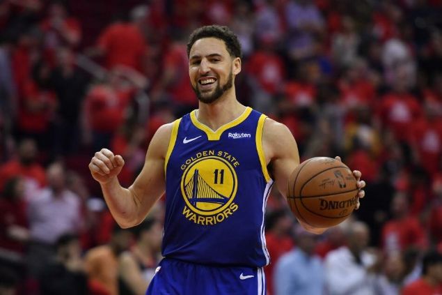                                                                 KLAY THOMPSON - BASKETBOL  <br><br>  34.3 MLYON DOLAR                                                            