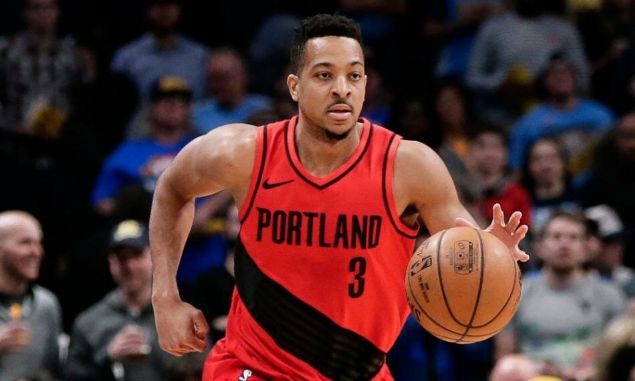                                                                 CJ MCCOLLUM - BASKETBOL  <br><br>  28.8 MYON DOLAR                                                             