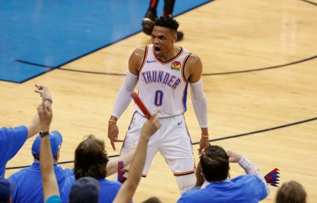                                                                 RUSSELL WESTBROOK - BASKETBOL  <br><br>  53.7 MLYON DOLAR                                                         