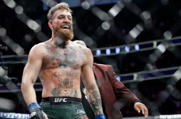                                                                 CONOR MCGREGOR - MMA  <br><br>  47 MLYON DOLAR                                                         