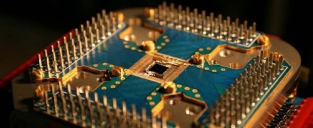 Milyonlarca ilemi bir anda yapabilmesi ve farkl ihtimalleri gz ap kapayncaya dek hayata geirmesi 'sanal bir dnya' yaratabilmemiz iin kaplar aabilir.   <br><br>  Yahut kefedilmeyi bekleyen gezegenlerin, hatta evrenin simlasyonlarn ortaya karmaya yarayabilir.         