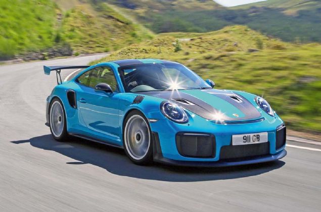 Porsche 911 GT2 RS  <br><br>  5.950.000 lira                   