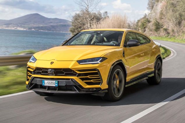 Lamborghini Urus 4.0  <br><br>  4.700.000 lira                        
