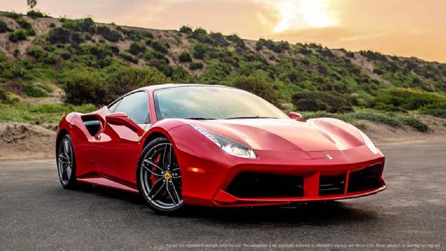 Ferrari 488 GTB  <br><br>  3.250.000 lira           