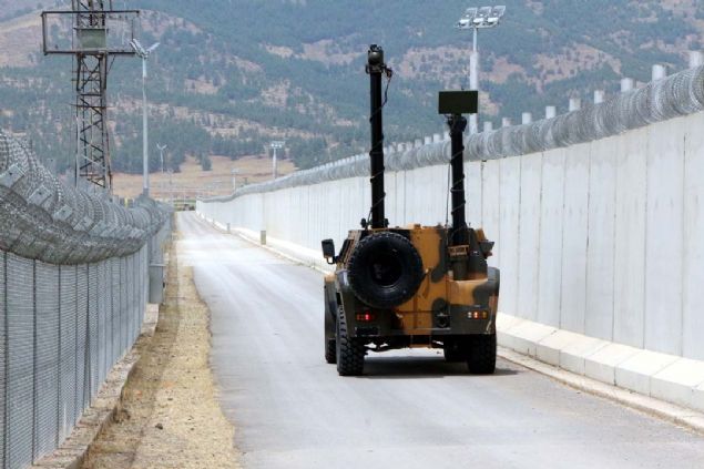 Alnan eitli nlemlerin yeterli gelmemesi zerine 2015 ylnda Fiziki Gvenlik Sistemi uygulamas hayata geirildi.    