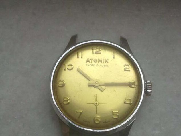 1948 - Atomik saat   