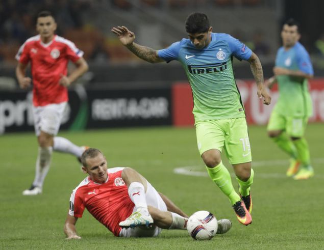                                                                 Banega transferiyle ilgili Fransa'dan da iki iddia geldi. beIN SPORTS yorumcusu Eric Abidal'in katld bir programda Banega'nn, Galatasaray'a transfer olduunu duyurdu.                                                         