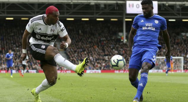                                                                 Turkcell BP Spor'un haberine gre; Galatasaray, Ryan Babel'le 1+1 yllk kontrat yapacak. Yldz futbolcuya imza parasnn yan sra yllk 2.5 milyon Euro denecek.                                                          