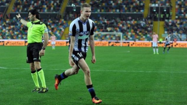 ORTA SAHA BEREKET  <BR><BR>  Elif, Jailson ve Zajc sat listesine koyan Fenerbahe, Emre Belzolu ve Ljubomir Fejsayla el sktktan sonra, Jakup Jankto iin de temaslara balad.  