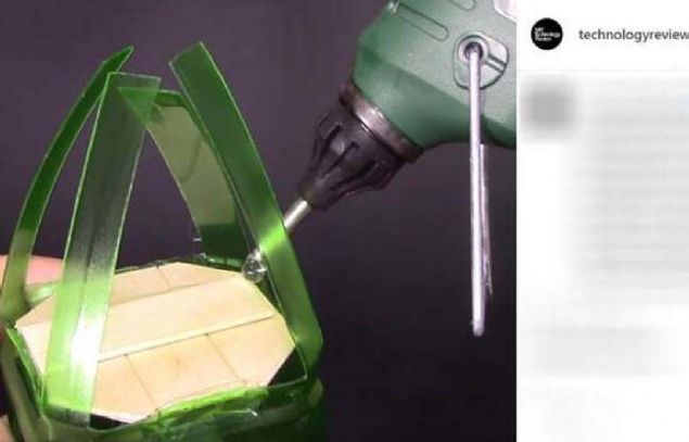 Sonrasnda pet ienin alt ksmna bu ekilde yerletiriyoruz.     