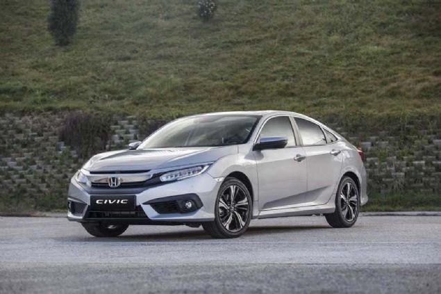 HONDA'NIN HAZRAN AYINA ZEL KRED KAMPANYASI BALADI  <br><br>  Japon retici Honda'nn Civic ve CR-V modelleri iin sunduu zel faizli kredi kampanyas haziran aynda da devam ediyor.  <br><br>  Honda, Civic modelleri iin 30 bin TL'ye kadar, CR-V modeli iinse 80 bin TL'ye kadar kredi kullanmak isteyenlere yzde 0,95 faiz oran ile 12 ay vade seenei sunuyor.               