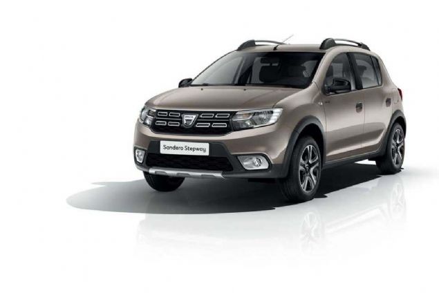 DACIA'DAN GNLK 39.90 TLDEN BALAYAN DEME FIRSATI  <br><br>  Renault grubu altnda retim yapan Dacia, haziran aynda tm binek ve hafif ticari modellerinde geerli avantajl fiyatlar ve artan demeli kredi seenekleri ile mterilerine frsatlar sunuyor.   <br><br>  Kampanya dahilinde Dacia Sandero 39.90 TL, Dokker 49.90 TL ve Duster 59.90 TL gibi cazip gnlk deme seenekleri ile mterilerin beenisine sunuluyor.   <br><br>  Artan deme seenei ile yeni bir Dacia sahibi olmak isteyen mteriler, yzde 2,09 faiz oranndan faydalanyor.                