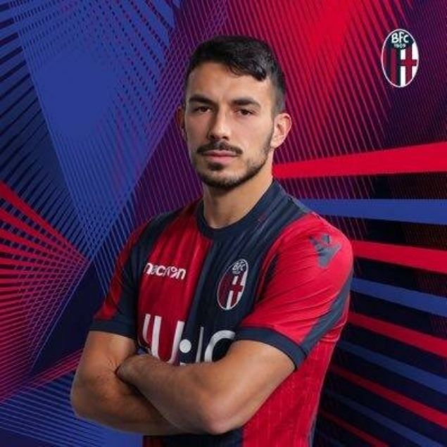                                                                 Nicola Sansone  <br><br>  Yeni takm: Bologna<br>  Eski Takm: Villareal<br>  Mevkiisi: Sol Kanat<br>  Bonservisi: 7,5 milyon euro                                                        