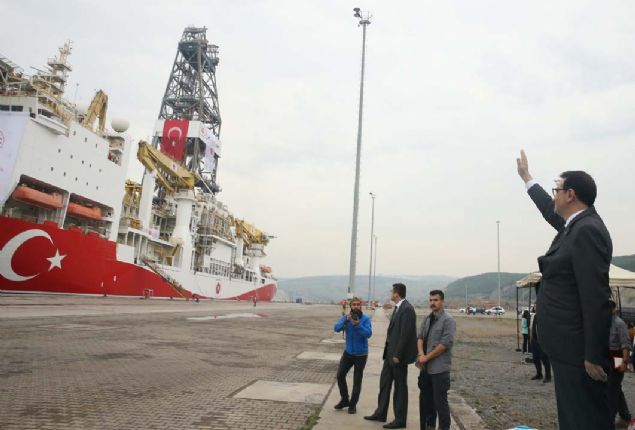 nallah yakn bir zamanda hem u an blgede bulunan Fatih gemimizden, hem de Yavuz gemimizden mjdeli haberler alacamza inanyorum... 
