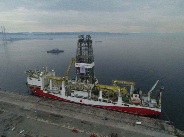 Teknik ve teknolojik stnlnn yan sra Fatih gemimizden edindiimiz 'know how'n katks ve uluslararas eitim ve i becerisine sahip mhendislerimizin zverisi sayesinde Yavuz daha byk bir zgvenle denizlere almaya tam anlamyla hazr...   