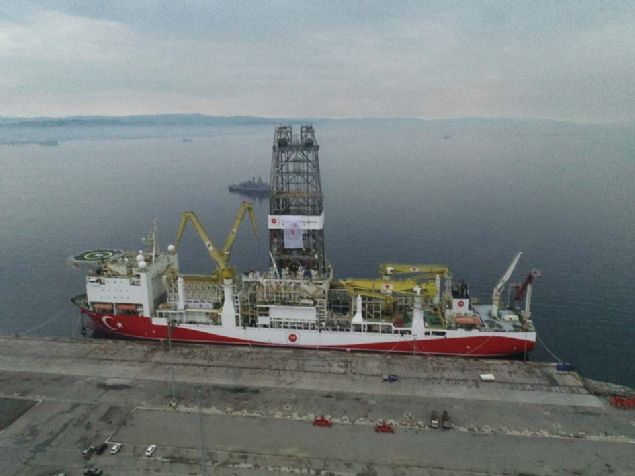 Buradan zellikle, GKRY ile ortaklk kuran baz blge d aktrleri de bir kez daha uyaryoruz. Sonu olmayan ve hibir sonuca ulaamayacak olan illzyonlarn peine dmeyin. Hukuksuz planlarn paras olmayn.' uyarsnda bulundu.      