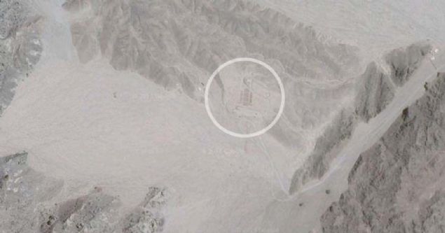 G�rd��� bu gizemli �eklin pe�ine d��en foto�raf�� buraya vard���nda ise muazzam bir yer buldu.   