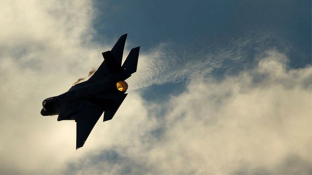 Ancak uzmanlar, ABD'nin F-22, F-15C, F-35 gibi uaklarnn hava stnl iin byk senaryolarda yetersiz kalacan ve yeni bir uaa ihtiyac olduunu ileri sryor. <br>(star.com.tr)  