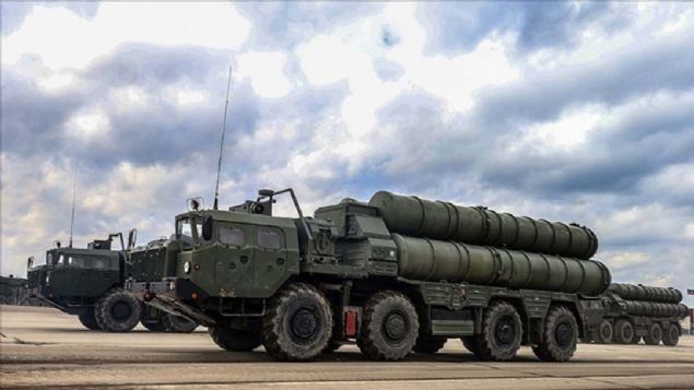 Trkiye'nin S-400 alm srecine ilikin ABD tarafndan yaplan baskya ilikin deerlendirmelerde bulunan Manturov,   