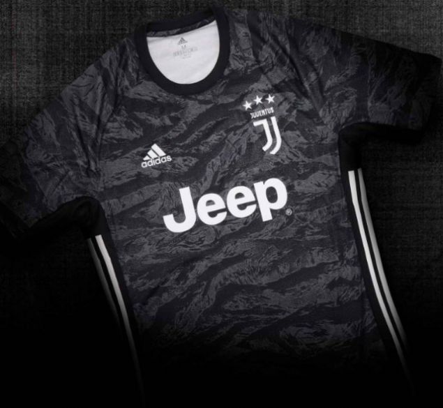                                                                 Juventus                                                           