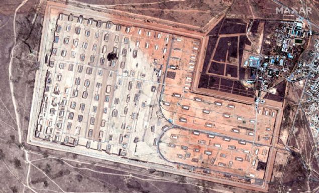 Kazakistan'da hafta banda havaya uan cephanelik, kelimenin tam anlamyla Arys ilesinin evresini cehenneme evirdi. 