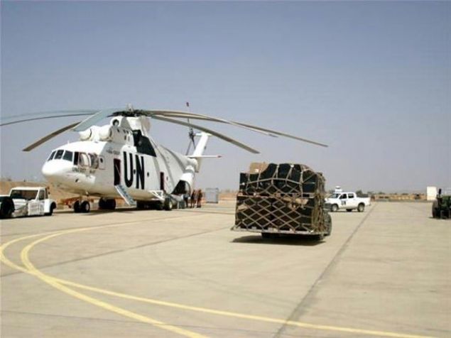  Helikopterin ana rotor palleri ile birlikte uzunluu tam 40 metre.              