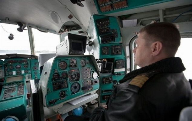 Kokpiti analog gstergelerden oluuyor.               