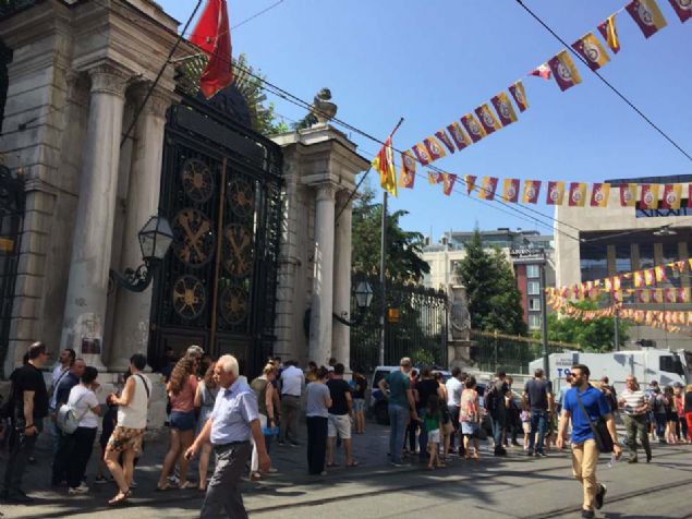 Kurada isimleri belirlenen aday rencilerin listesi gn iinde web sitesinde yaymlanacak ve n kaytlar 1-3 Temmuz'da alnacak.  