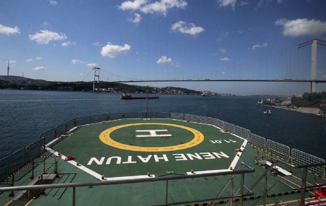 lk gemi zeri heliport ruhsat bulunan 'Nene Hatun' gemisinde, 11 ton arlna kadar helikopterin ini ve kalk yapabilecei heliport pisti yer alyor.    