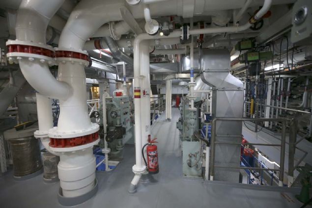 Yalova'da ina edilen ve 2015 ylnda denize indirilen 88 metre uzunlua, 18 metre genilie, 4291 groston arla sahip 'Nene Hatun', dnyann en zorlu suyolu olan Trk Boazlar blgesinde 4 yldr seyir, can, mal ve evre emniyetini temin etmek amacyla 7/24 hizmet veriyor.    